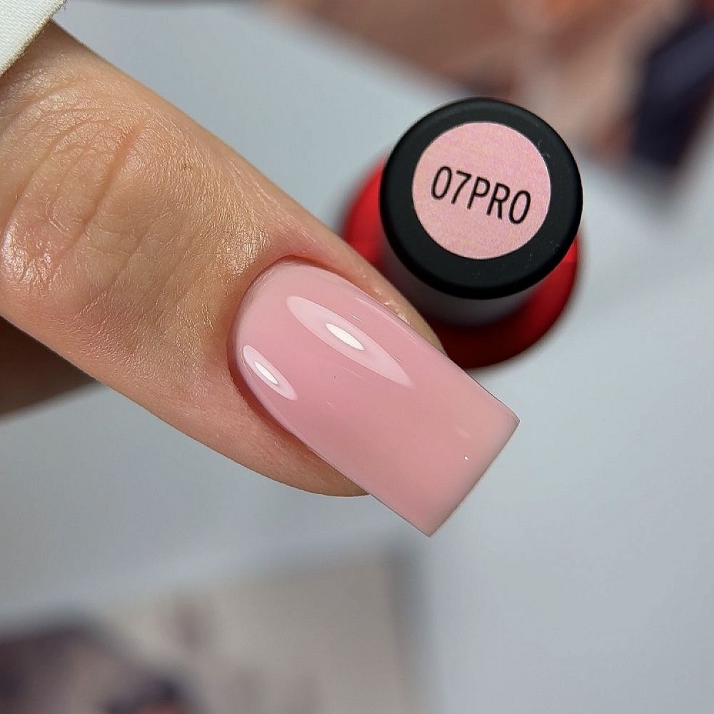 Камуфлажна основа Pro 07 7 мл. Камуфлажна основа Pro 07 7 мл.