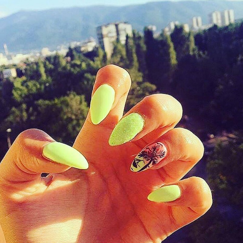 Гел лак Pretty 802 Светла резида