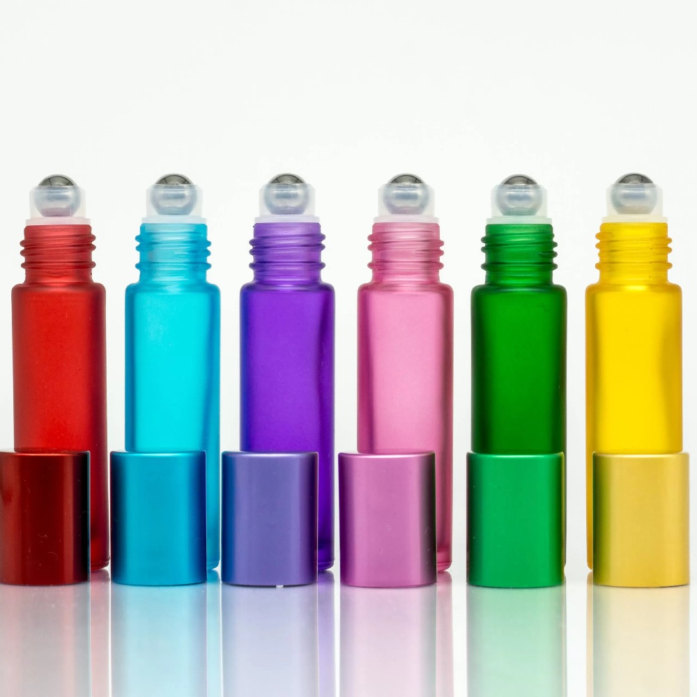 Бутилки с ролкова топка от 10 мл със стъклен корпус и стоманени топчета за парфюм или етерични масла