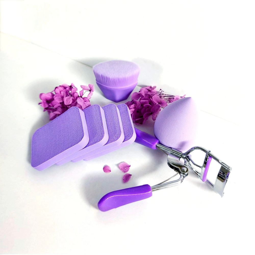 Комплект 7 части за перфектна визия - гъбки, четка, извивачка