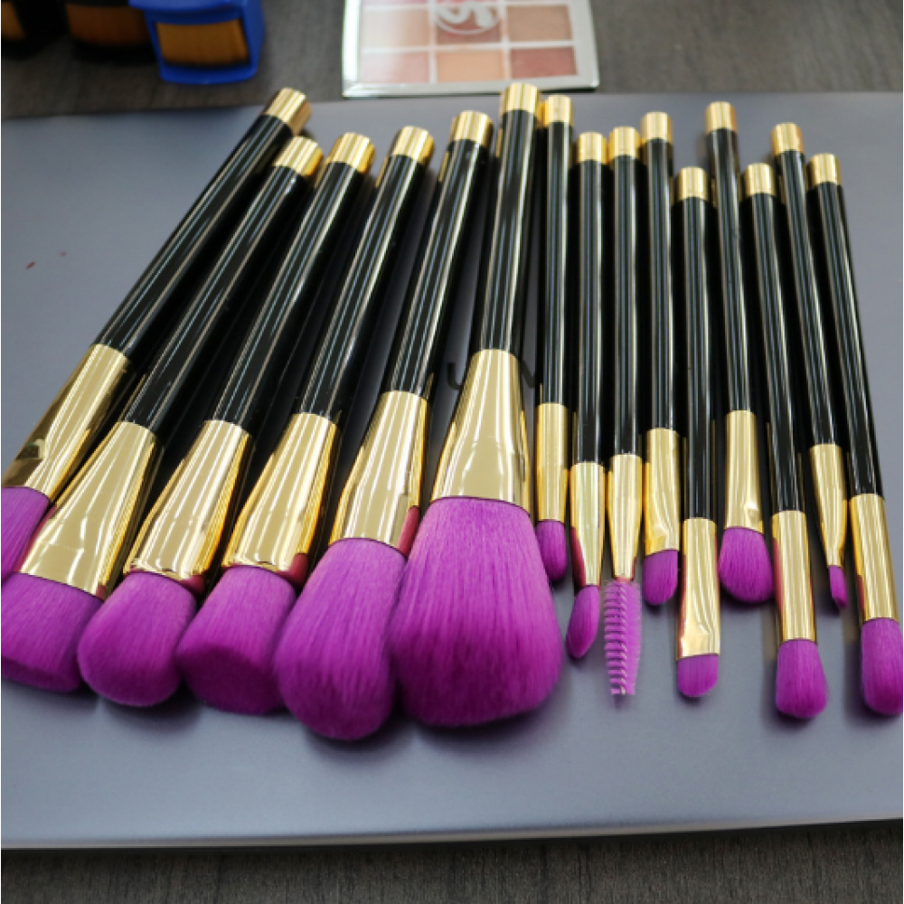 Комплект 15 бр. Четки за Грим черно и лилаво