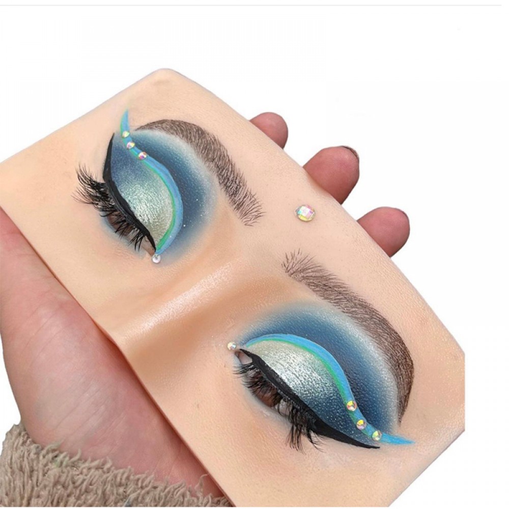 Тренировъчни очи за грим и мигли Тренировъчни очи за грим и мигли