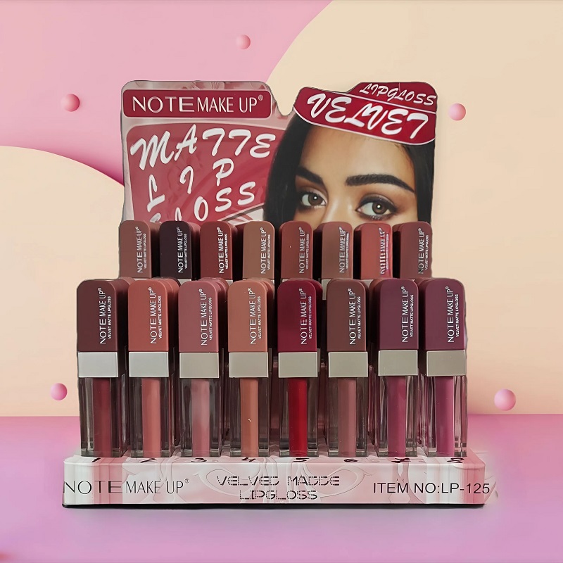 Течно матово червило Velvet Matte 