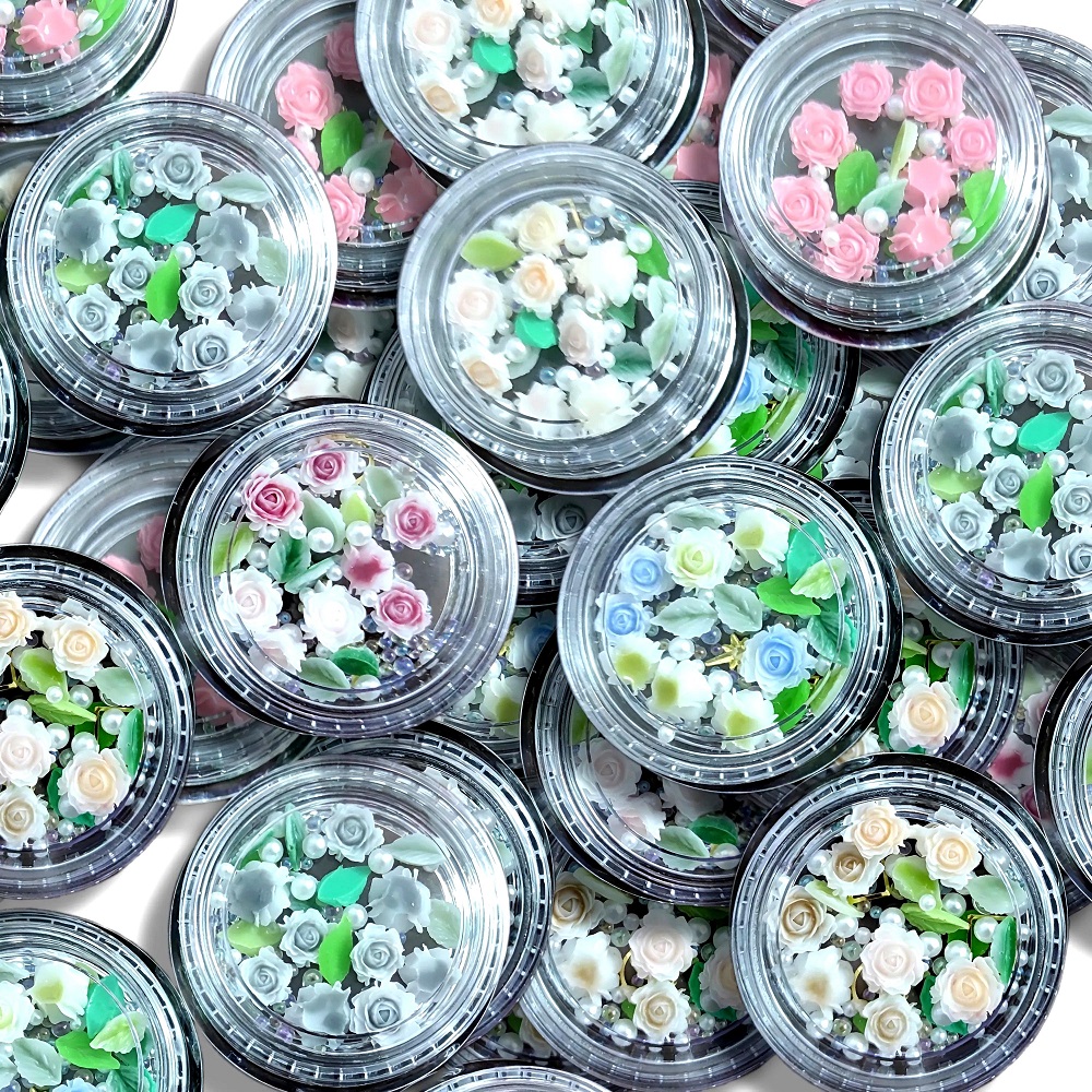 Комплект 6 кутийки Декорации за маникюр - Цветчета от РОЗА