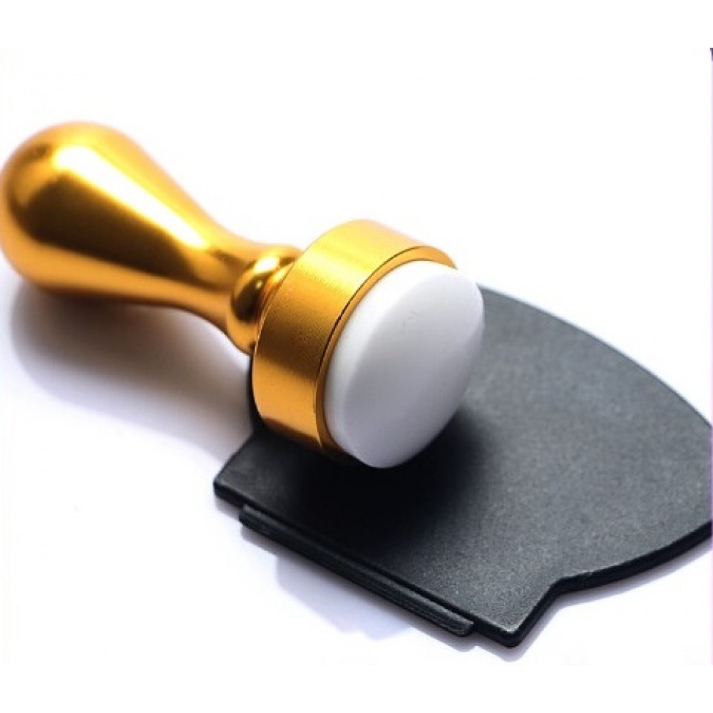 Златен печат за нокти