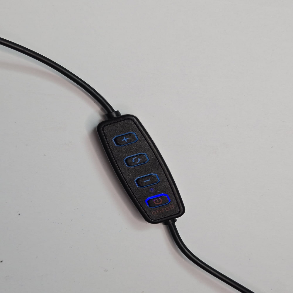 Трипод LED ринг силна лампа - настолна Трипод LED ринг силна лампа - настолна