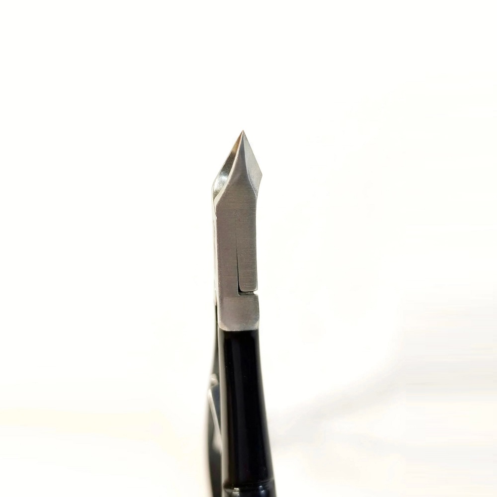 Професионални клещи Pretty с черни дръжки – супер остър резец 7 мм 55022 Професионални клещи Pretty с черни дръжки – супер остър резец 7 мм 55022