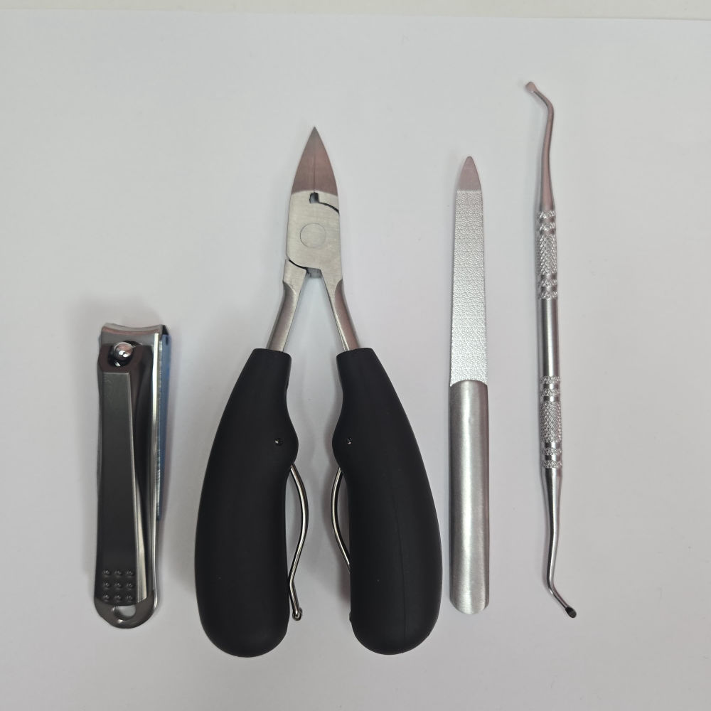 Сет инструменти - 4 бр с черна дръжка 55033