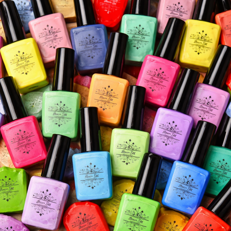 BEST SET 28 цвята гел лак + Топ + База