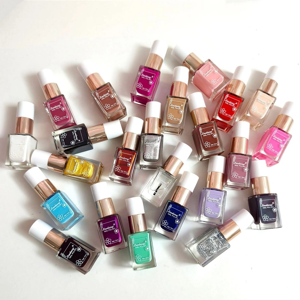 Комплект от 24 страхотни цвята лак за нокти