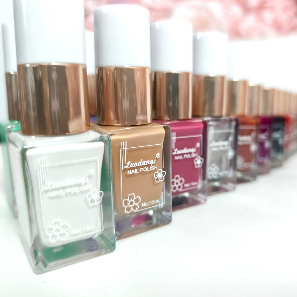 Комплект от 24 страхотни цвята лак за нокти