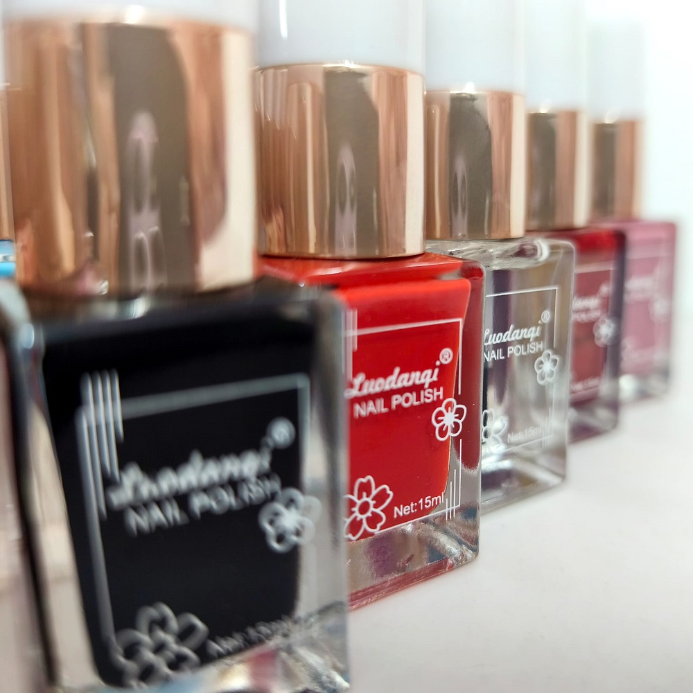 Комплект от 24 страхотни цвята лак за нокти