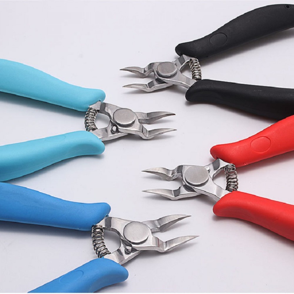 Резачка за нокти с пружина PIN75 Педикюр